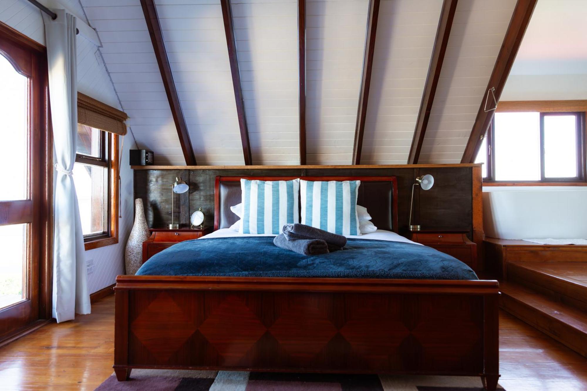 Surf Lodge South Africa Jeffreys Bay Exterior photo