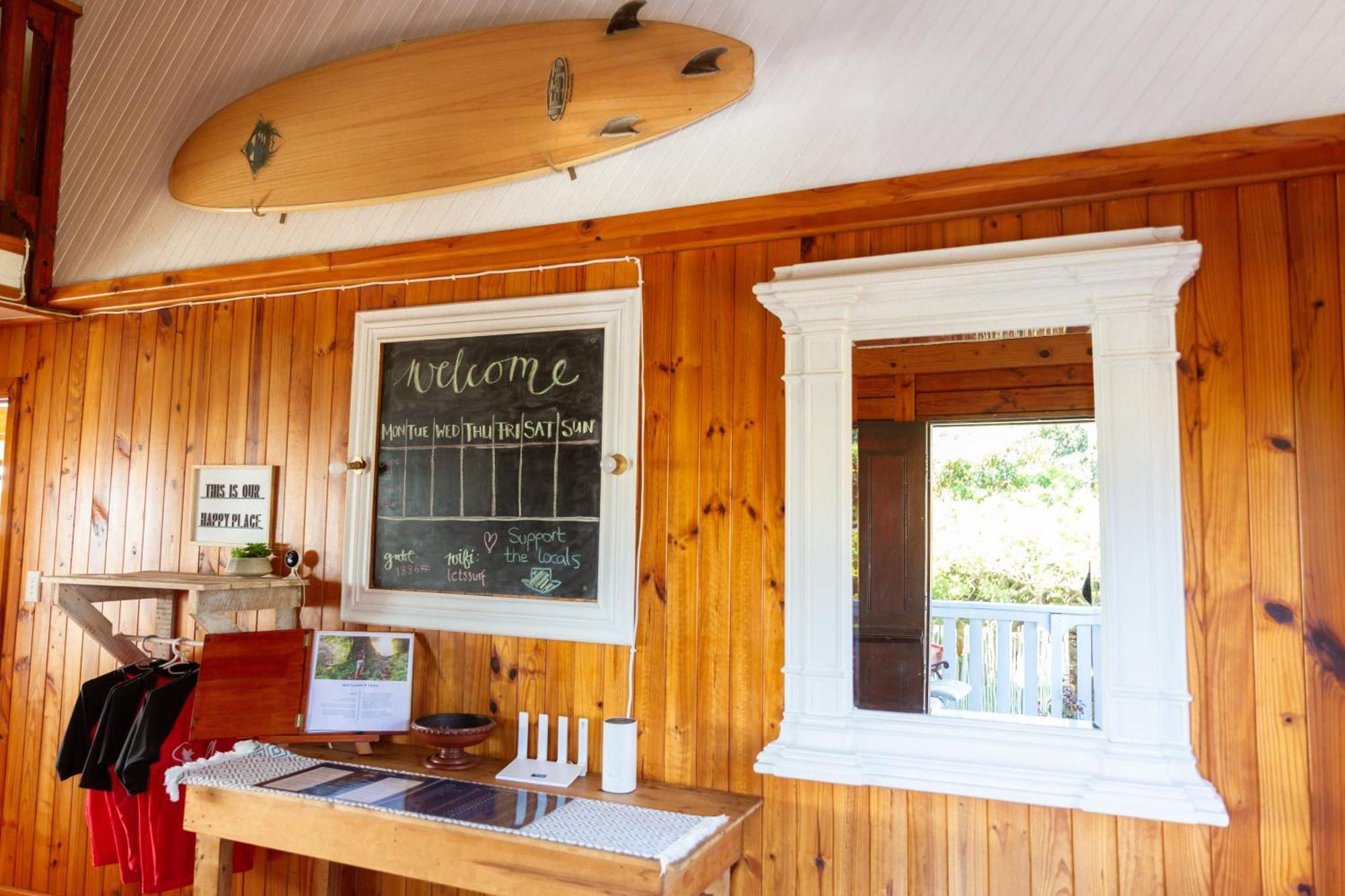 Surf Lodge South Africa Jeffreys Bay Exterior photo